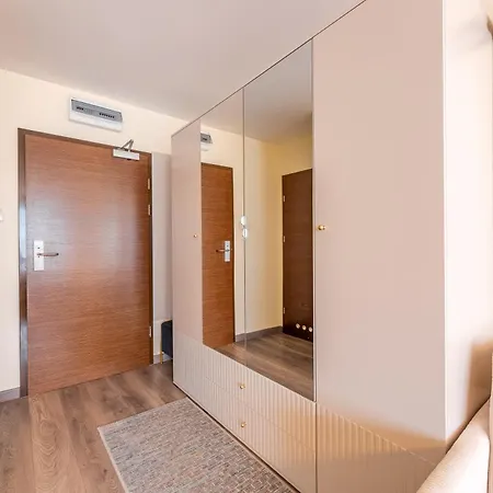 Royal Tulip Seaside By Bookinghost Apartment Kolobrzeg
